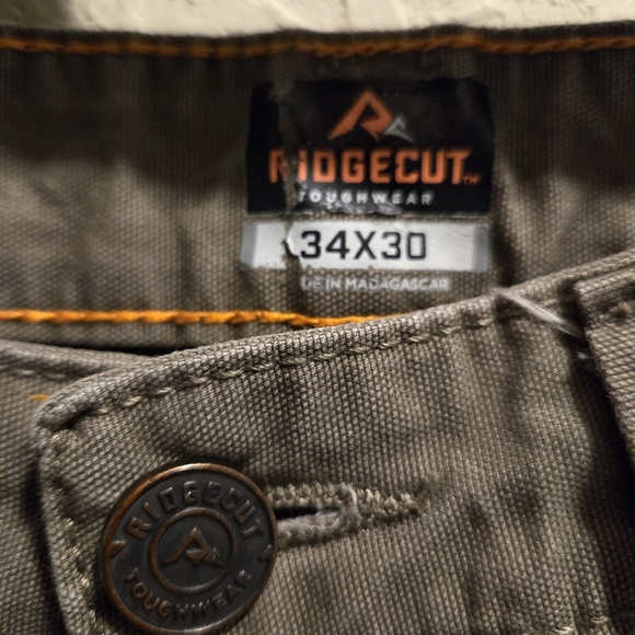 Ridgecut Men's Relaxed Fit Mid-Rise Canvas Utility Pants - Picture 5 of 7